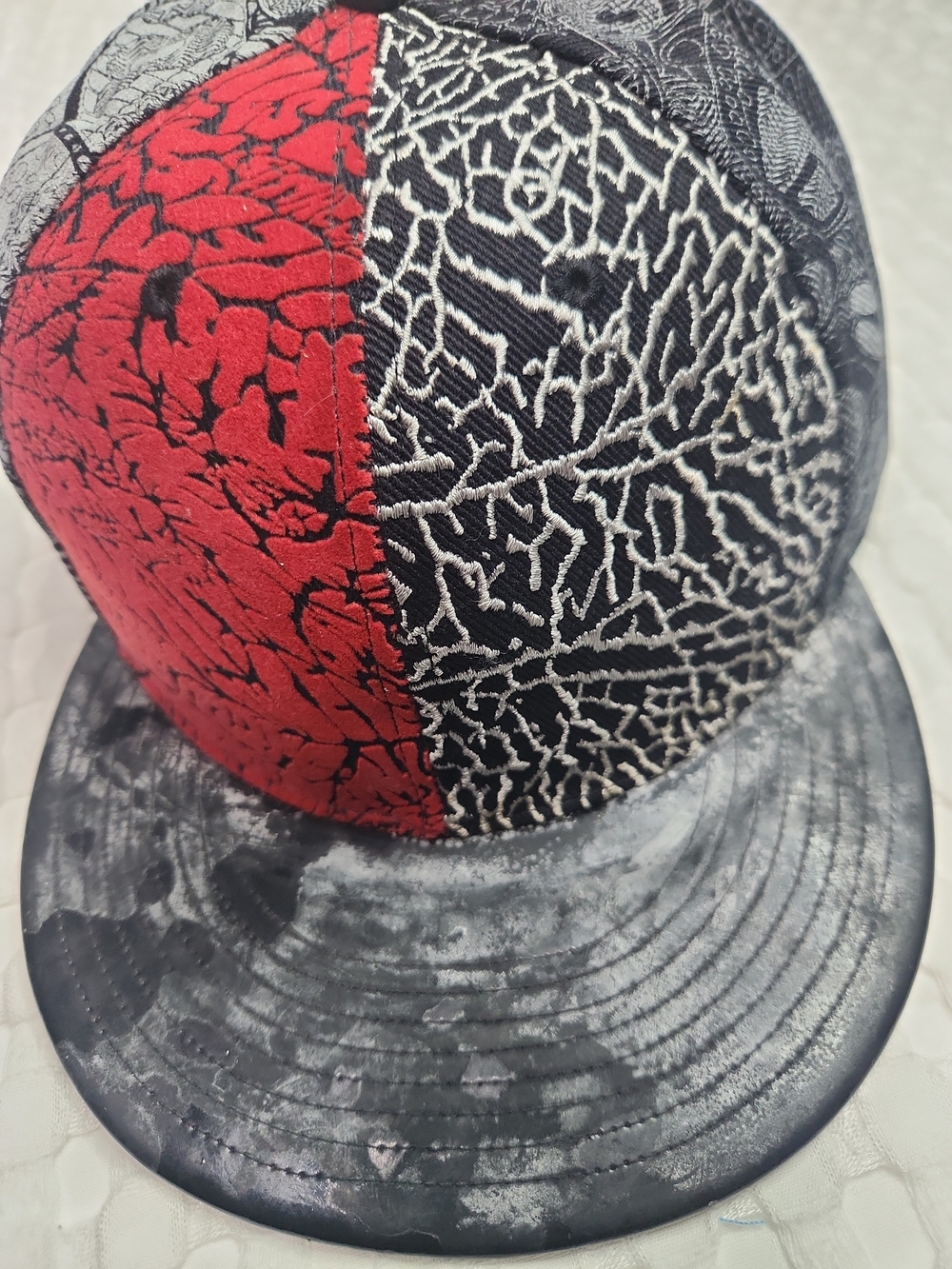 Jordan 7½ Red & Black Patterned Men's Fitted Hat